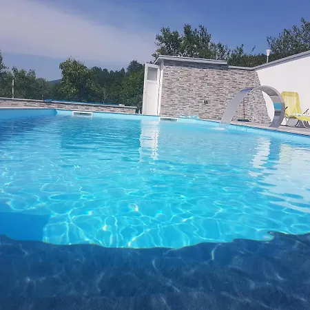 Emir Hébergement de vacances *