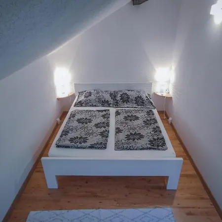 בית נופש Emir *